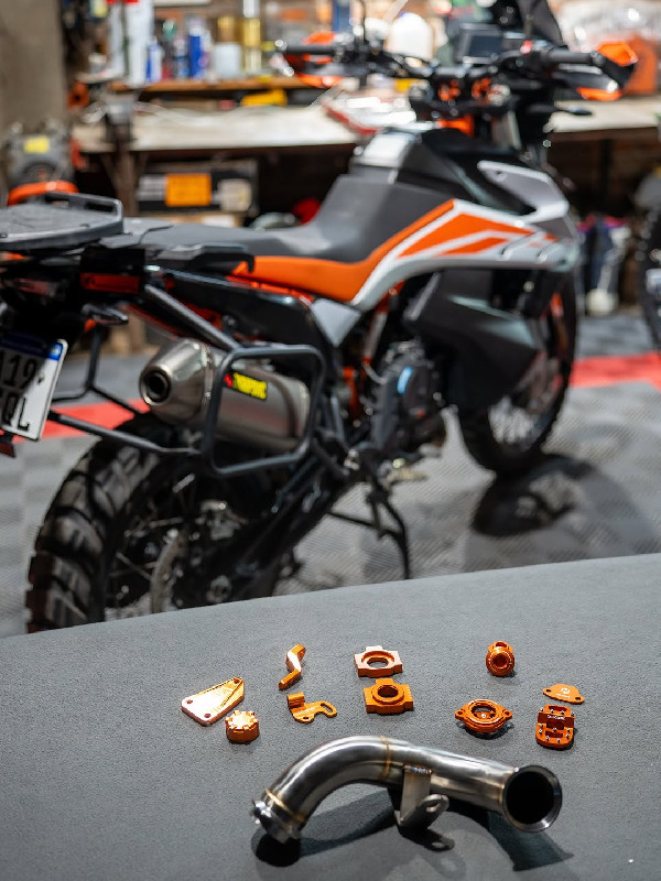 KTM 790 890 Adventure R Muffler Exhaust Mid Link Pipe Tube